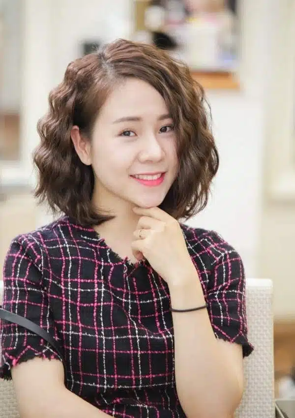 hairstyle for short wavy hair hairstyle for short wavy hair